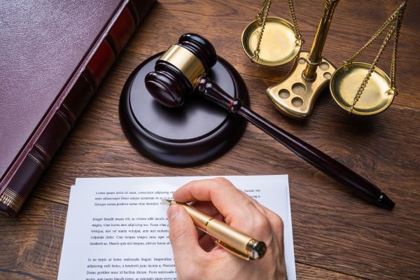 how legal aid works