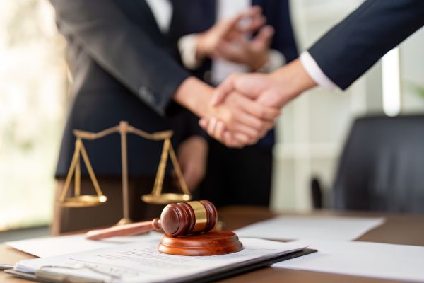 walk-in legal clinic